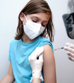 Criança sofre parada cárdica após ser vacinada contra covid-Vacina-Covid
