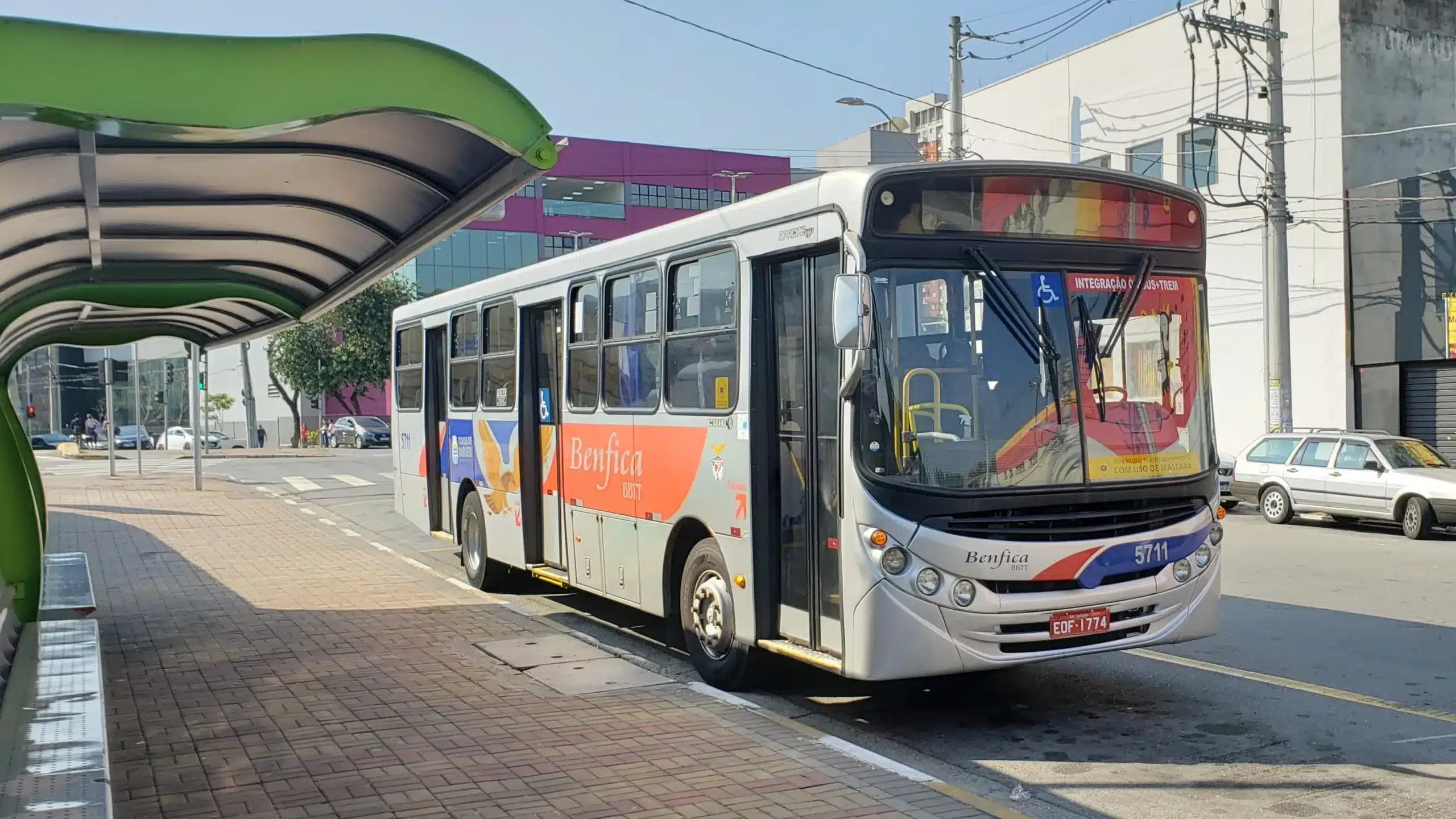 Vagas-Benfica-Ônibus Benfica