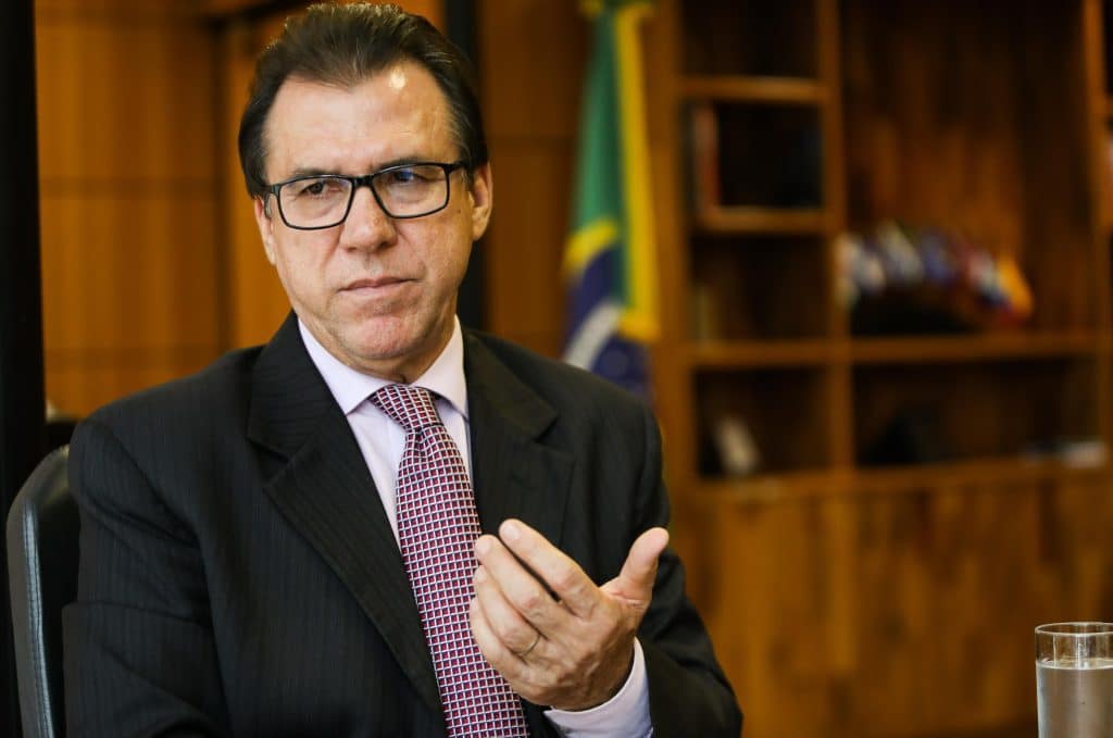 Ministro Luiz Marinho Afirm Que Brasileiros Terão Apenas 4 Dias De Trabalho.
