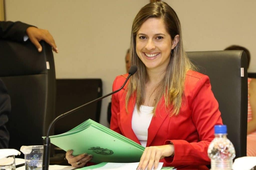 Camila Godói é pré-candidata a Prefeita de Itapevi para eleições 2024