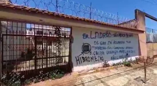 Cansado De Ser Roubado, Homem Escreve Aviso Em Muro De Casa Para Bandidos