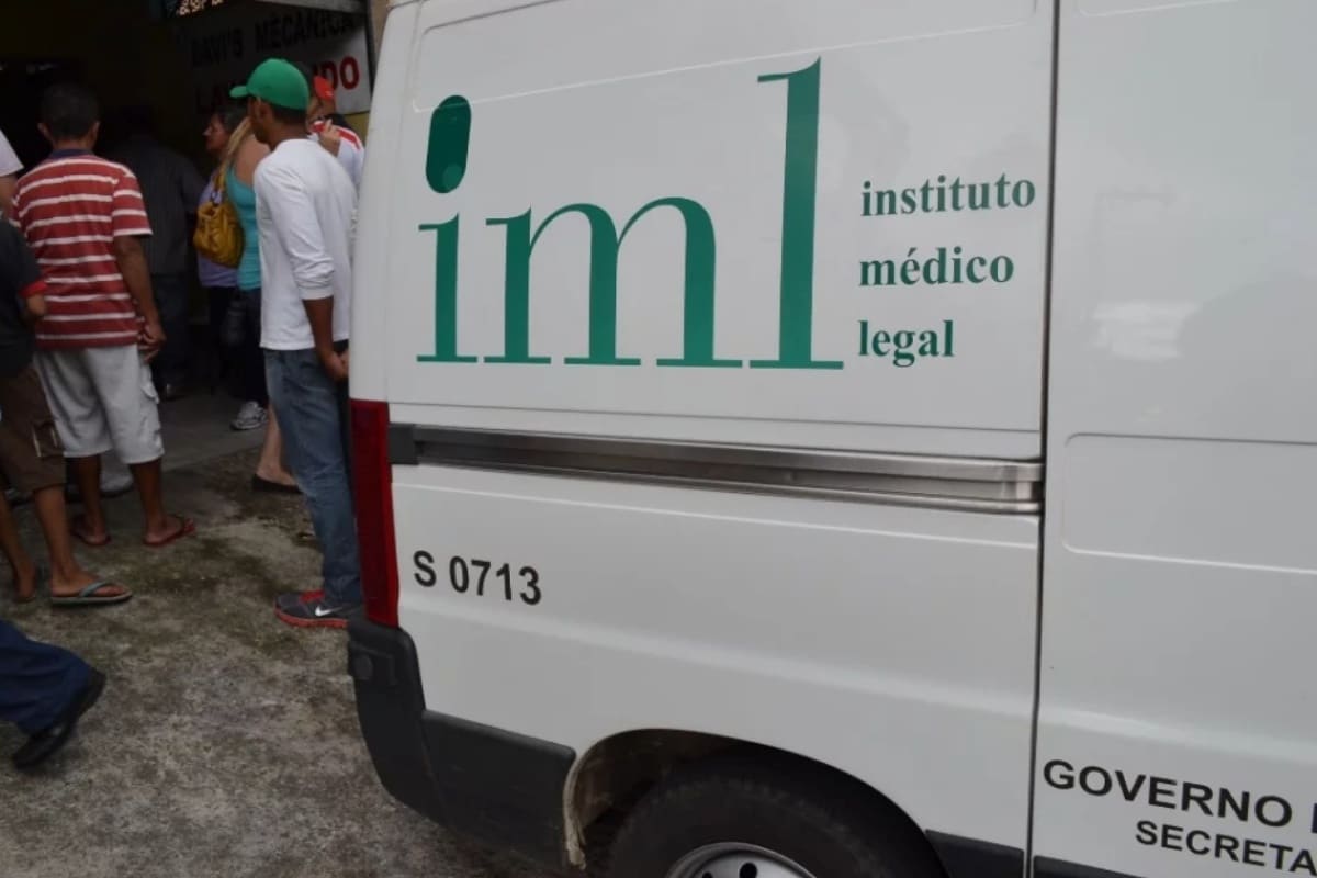 Mistério Ronda Interior De Sp, Mulher Vestida De Noiva É Encontrada Morta Em Estrada