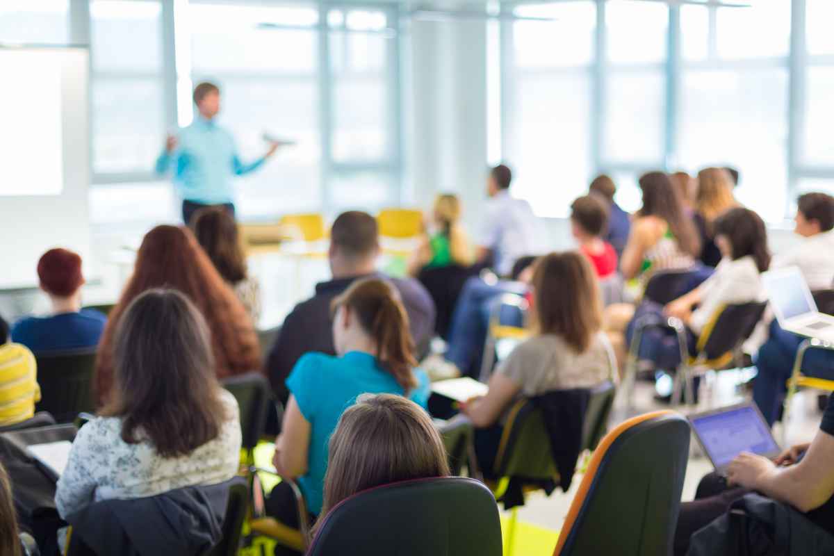 Faculdade Unisr Abre Bolsas De Estudo Em São Roque