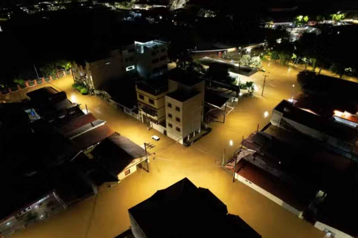 Tempestade Deixa 100 Famílias Desabrigadas Em Socorro