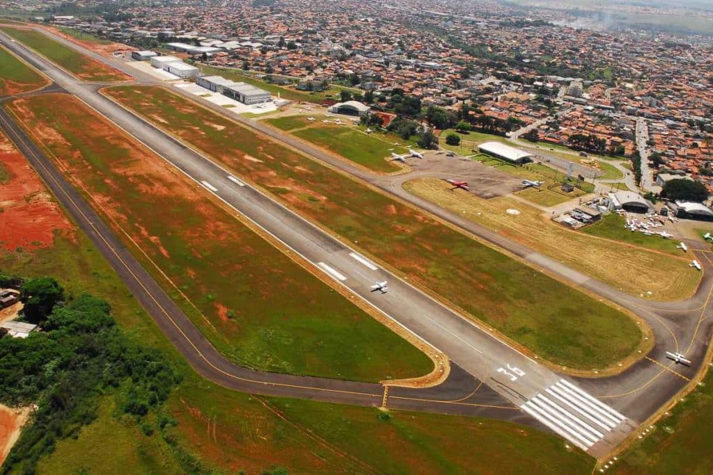 Aeroporto de Sorocaba vai operar voos comerciais para Rio, Brasília e ...
