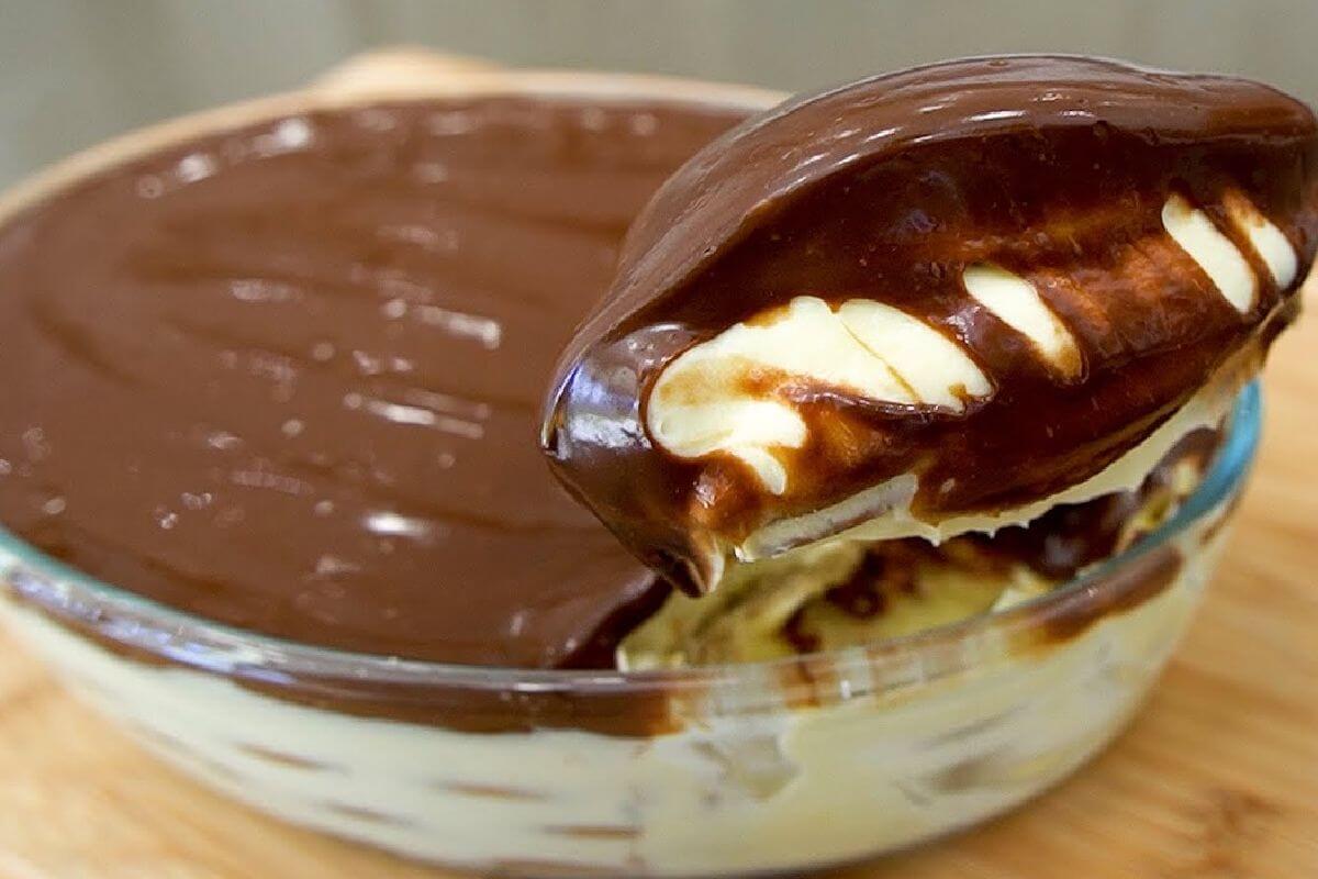 Pavê cremoso o mais rápido de fazer com um creme de 2 ingredientes