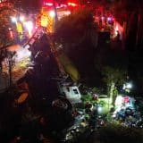 Bombeiros Levam 4 Horas Para Resgatar Motorista Preso Em Caminhão Após Invadir Casa Em São Roque