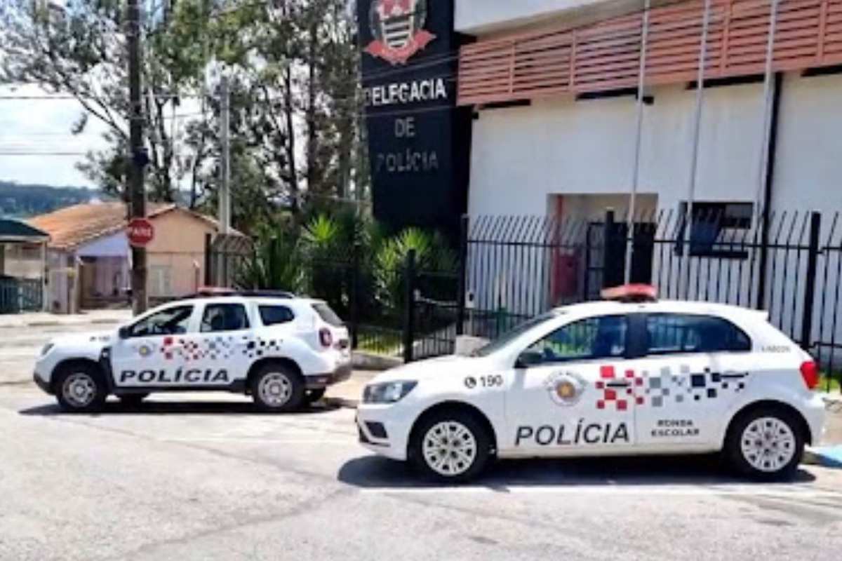 Casa De Prostituição É Fechada Em Mairinque Pela Polícia E Moradores De Bairro Comemoram