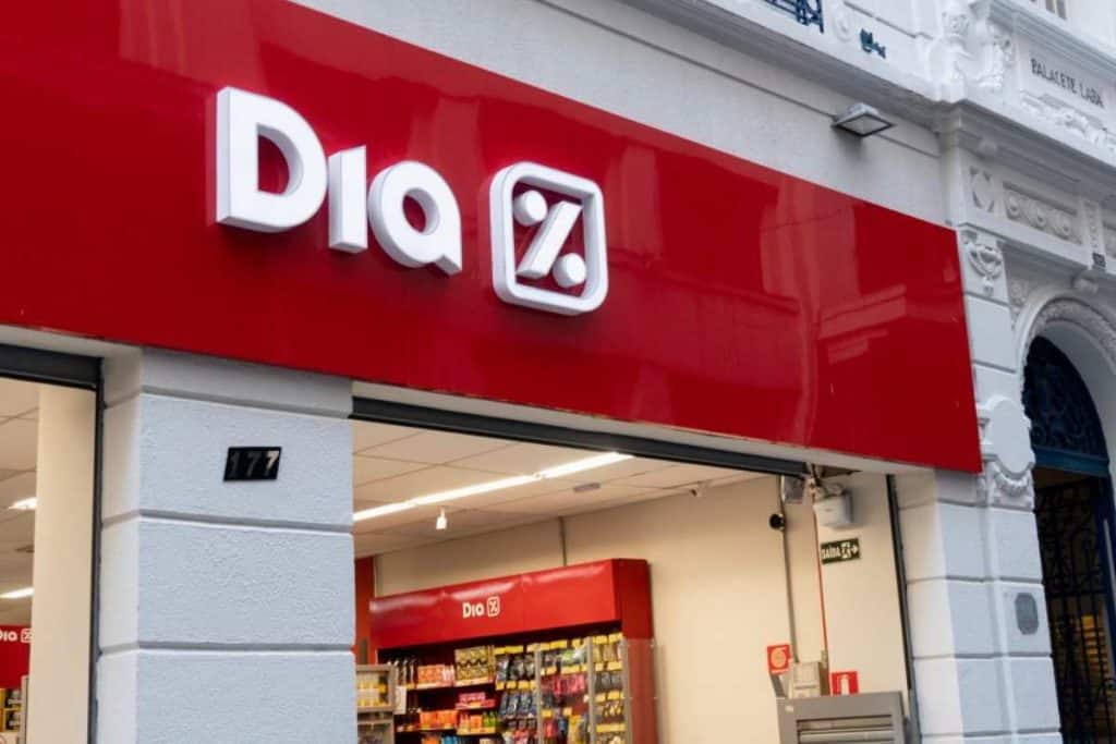 No Brasil desde 2001, Supermercado espanhol Dia anuncia fechamento de 300 unidades