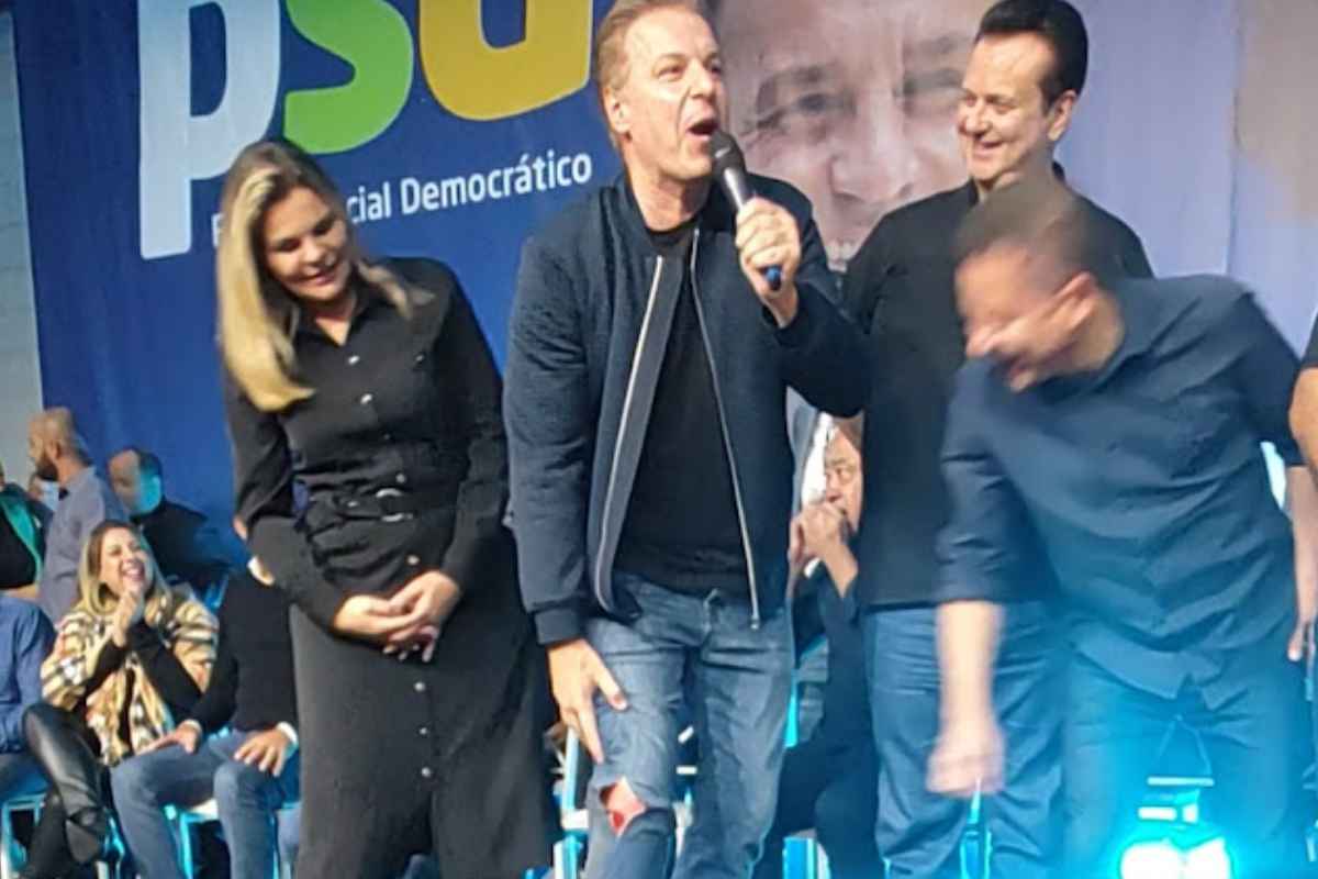 Prefeito De Itapevi, Igor Soares, Pega Carona Com Motoboy E Chega Ferido Em Evento