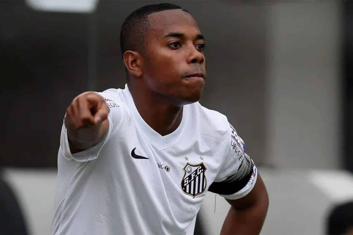Stj Decide Que Robinho Deve Cumprir 9 Anos De Prisão No Brasil