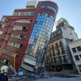 Terremoto De Magnitude 7.5 Deixa Taiwan Destruída E Prédio Inclinados Em 45 Graus