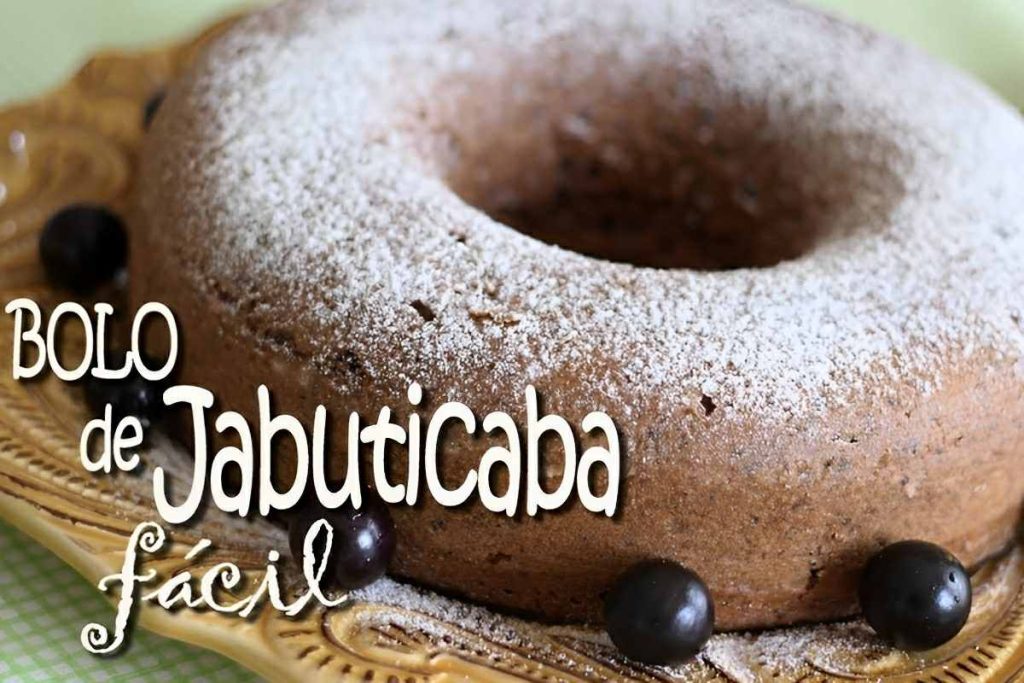 Bolo De Jabuticaba