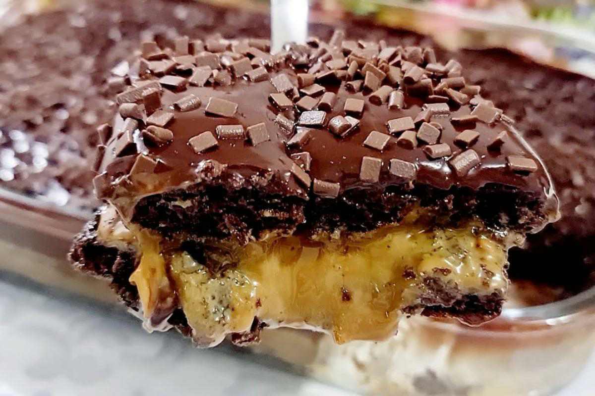 Pão De Mel Na Travessa