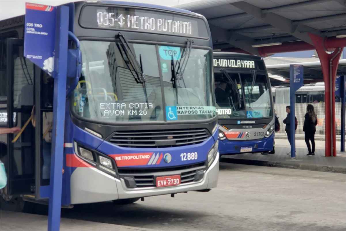 Homem É Preso Ao Assaltar Ônibus Da Emtu Em Cotia E Levar R$ 189 Da Linha 503 Para Pagar Aluguel