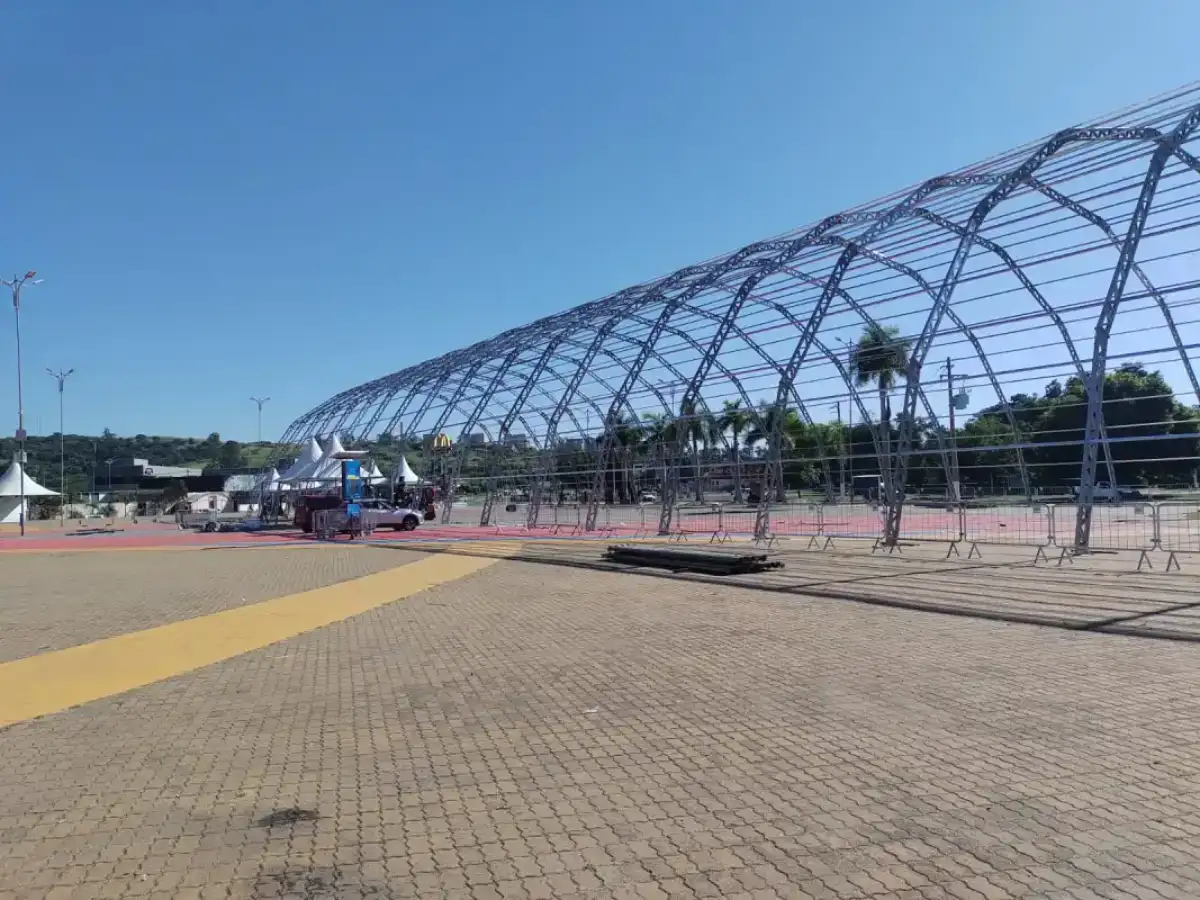 Montagem Festa Junina