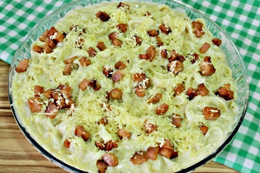 Macarrão Ao Molho Branco