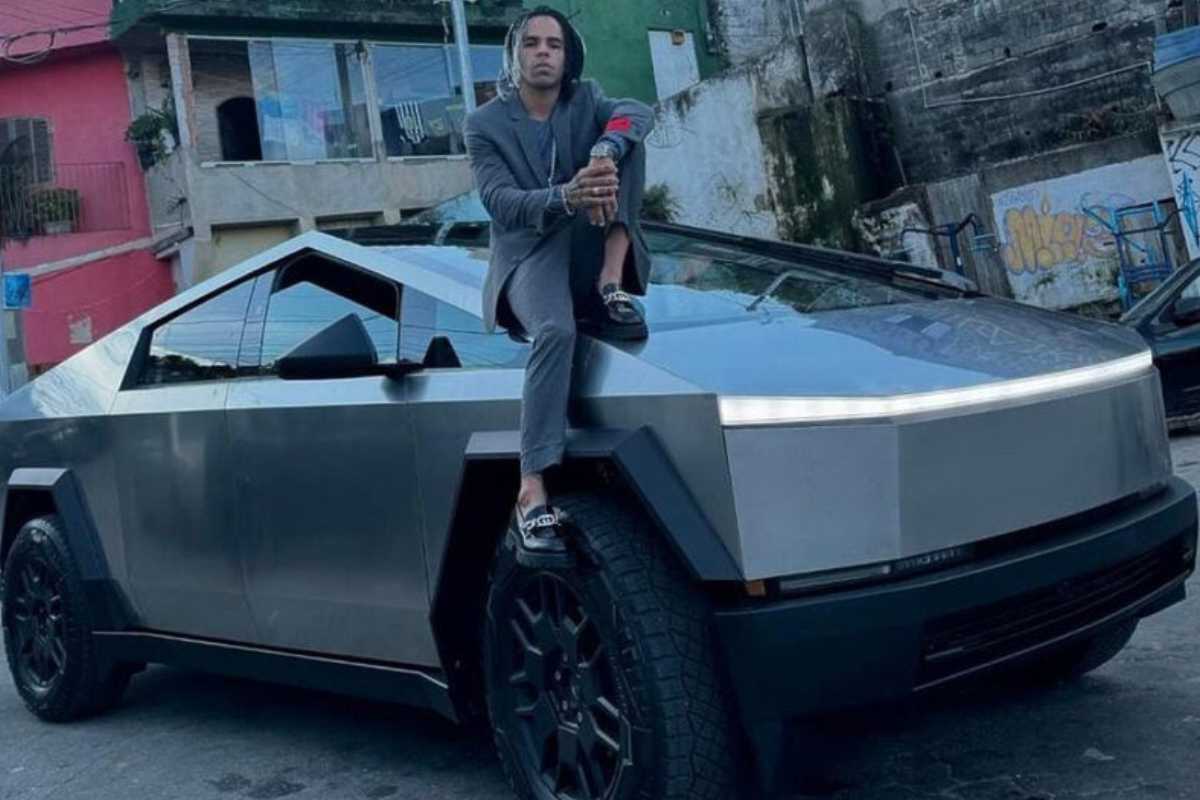 Policia Federal Esta Na Mira De Danielzinho Grau Vendedor De Rifas Que Levou Tesla Cybertruck Para Comunidade Em Cotia