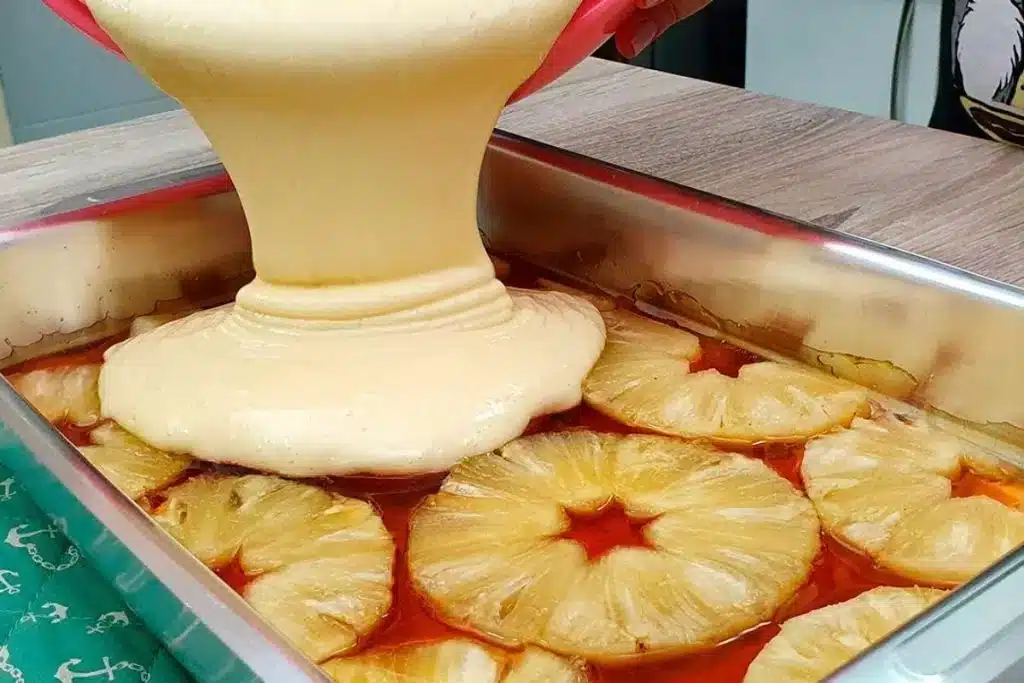 Bolo De Abacaxi Assim Você Nunca Comeu E Vai Achar Maravilhoso Quando Fizer 7 Bolo-De-Abacaxi-0611