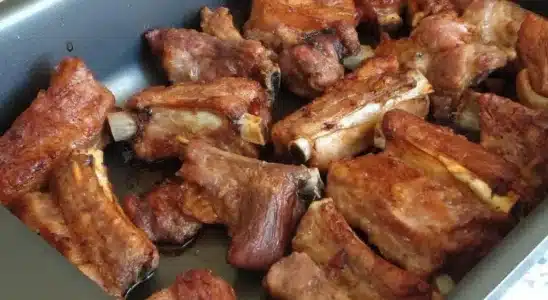 Essa Receita De Costelinha De Porco Assada No Forno Não Deixa A Carne Ressecada 6 Costelinha-De-Porco-Assada-0611