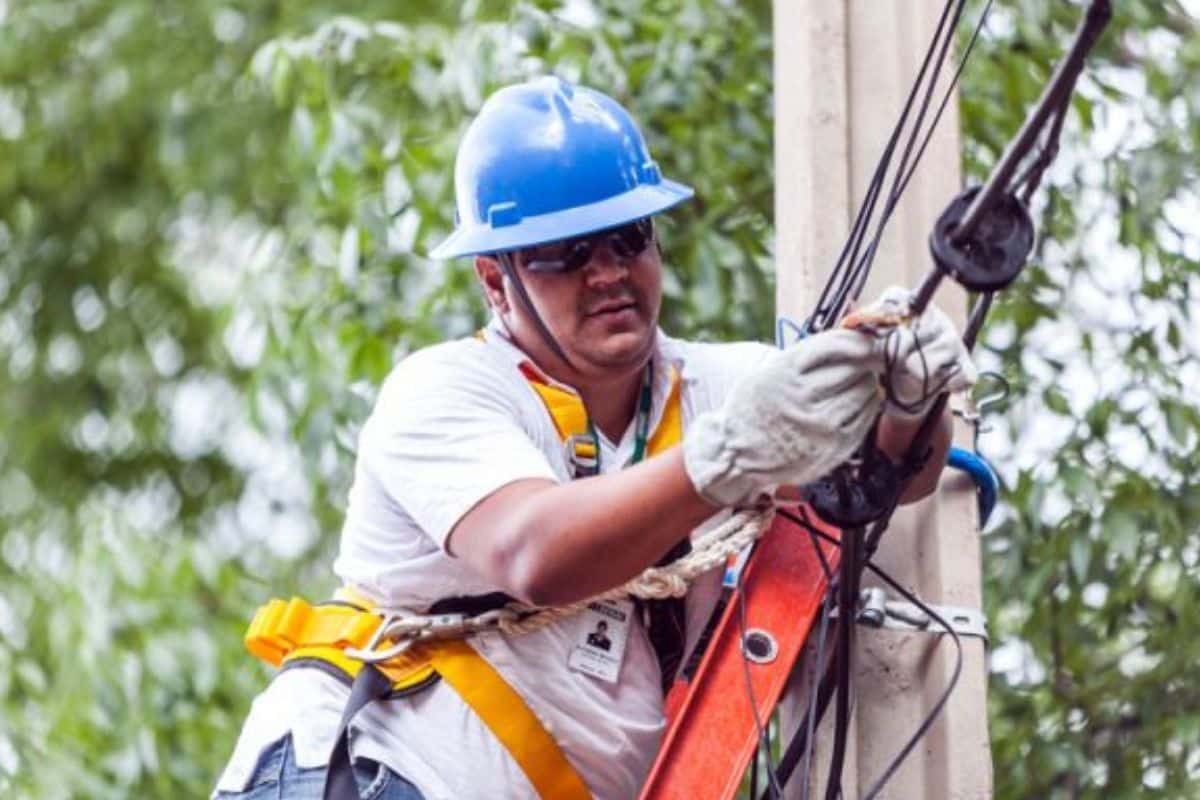 Empresa De Telecomunicação, American Net Vero Contrata Agentes De Instalação Em São Roque E Mairinque