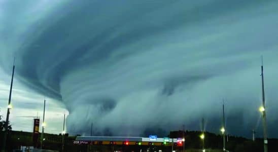 Nuvem Gigante ''Apocalítica'' Assusta Moradores De Sorocaba E Cidades Vizinhas No Interior De São Paulo