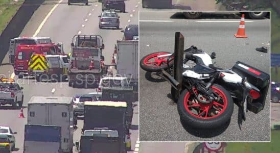 Motociclista Morre Ao Bater Em Caminhão E Para-Choque Fica Preso Em Moto Na Castello Branco