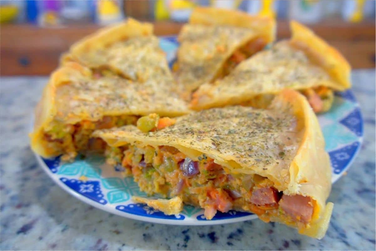 Torta Com Massa De Pastel