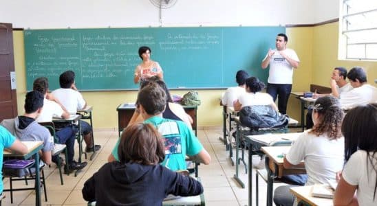 Escolas Publicas De Sp Estao Com 75 Vagas Para Psicologos