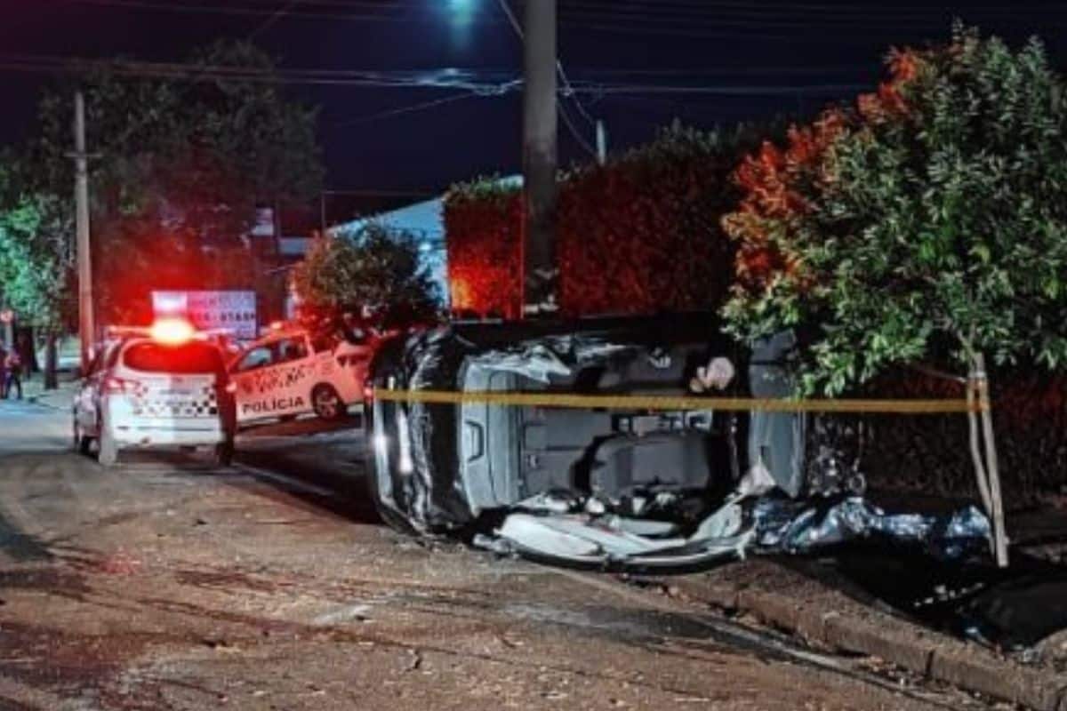 Homem Com Tornozeleira Eletronica Morre Em Racha De Carros Durante A Madrugada No Interior De Sp