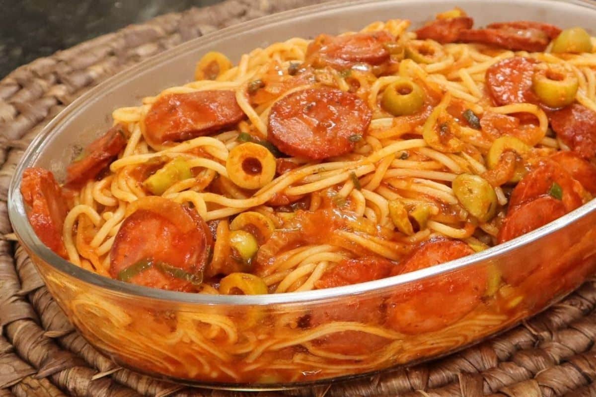 Macarrao Simples De Preguicoso Pronto Em 10 Minutos