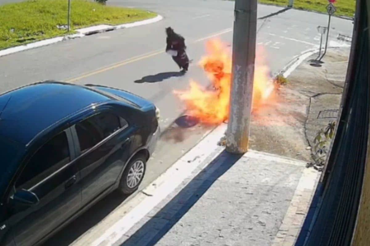 Morte Coloca Fogo Em Moto E Quase Morre No Interior De Sp