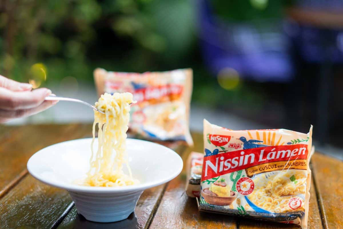 Nissin Lanca Miojo De Cuscuz Com Calabresa Para Festa Junina