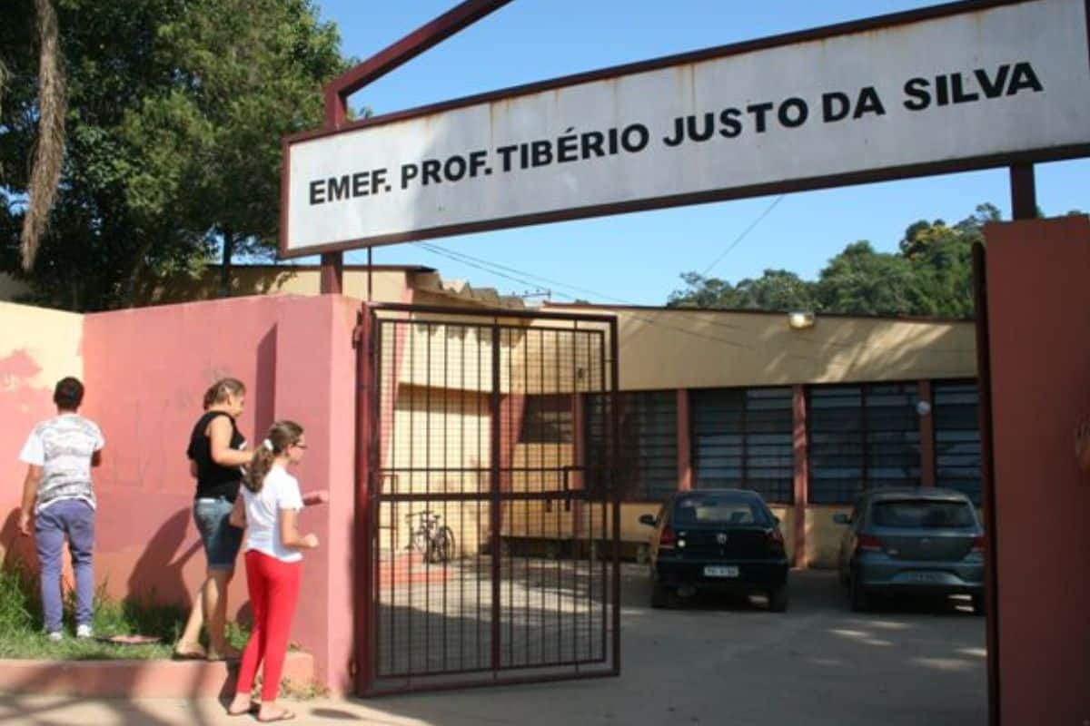 Sao Roque Aprova Lei Que Garante Psicologos E Assistentes Sociais Nas Escolas Municipais