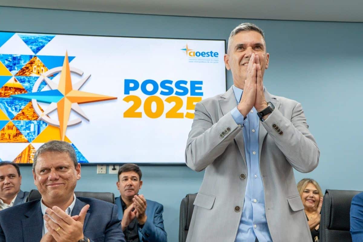 Vereadores De Mairinque Rejeitam Mocao De Repudio Contra Guto Issa Prefeito De Sao Roque