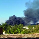 Incendio Em Fabrica Em Mairinque Gera Grande Cortina De Fumaca