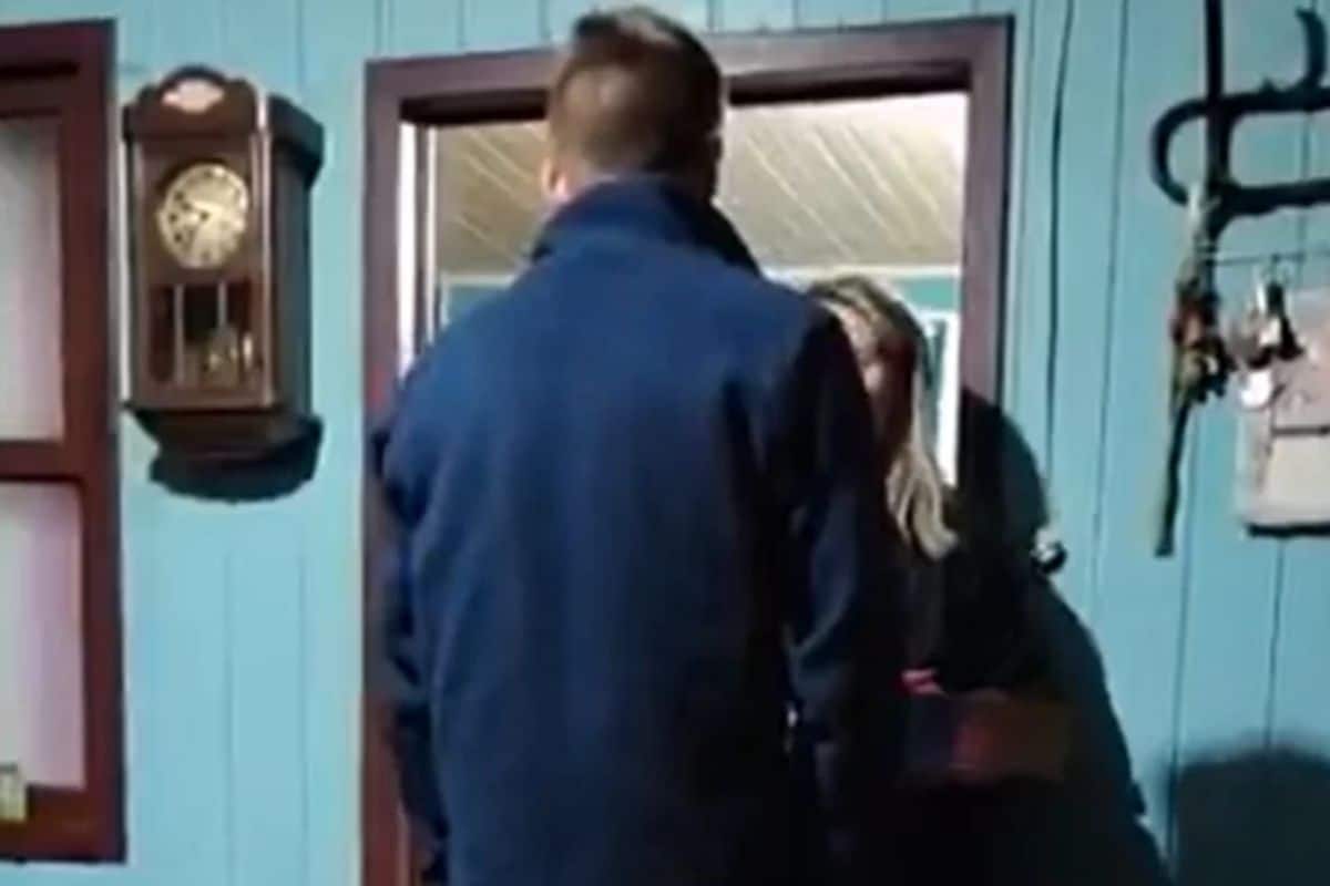 Mulher Expoe Traicao Do Marido Em Cha Revelacao E Video Viraliza Nas Redes Sociais