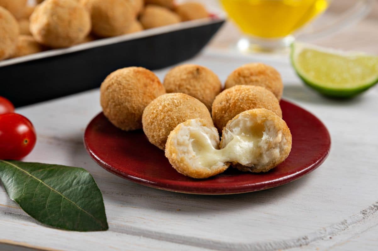 Se Voce E Fa De Peixe Experimente Este Bolinho De Tilapia Facil E Irresistivel