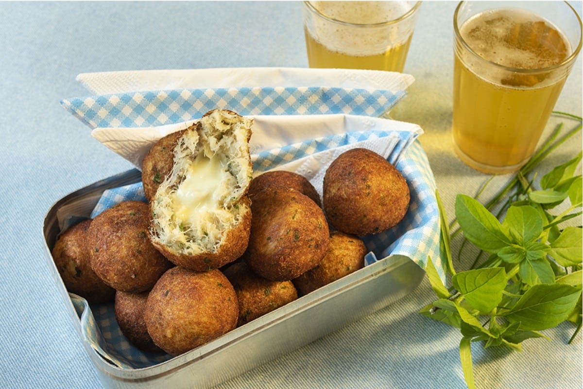 Bolinho De Bacalhau Com Queijo