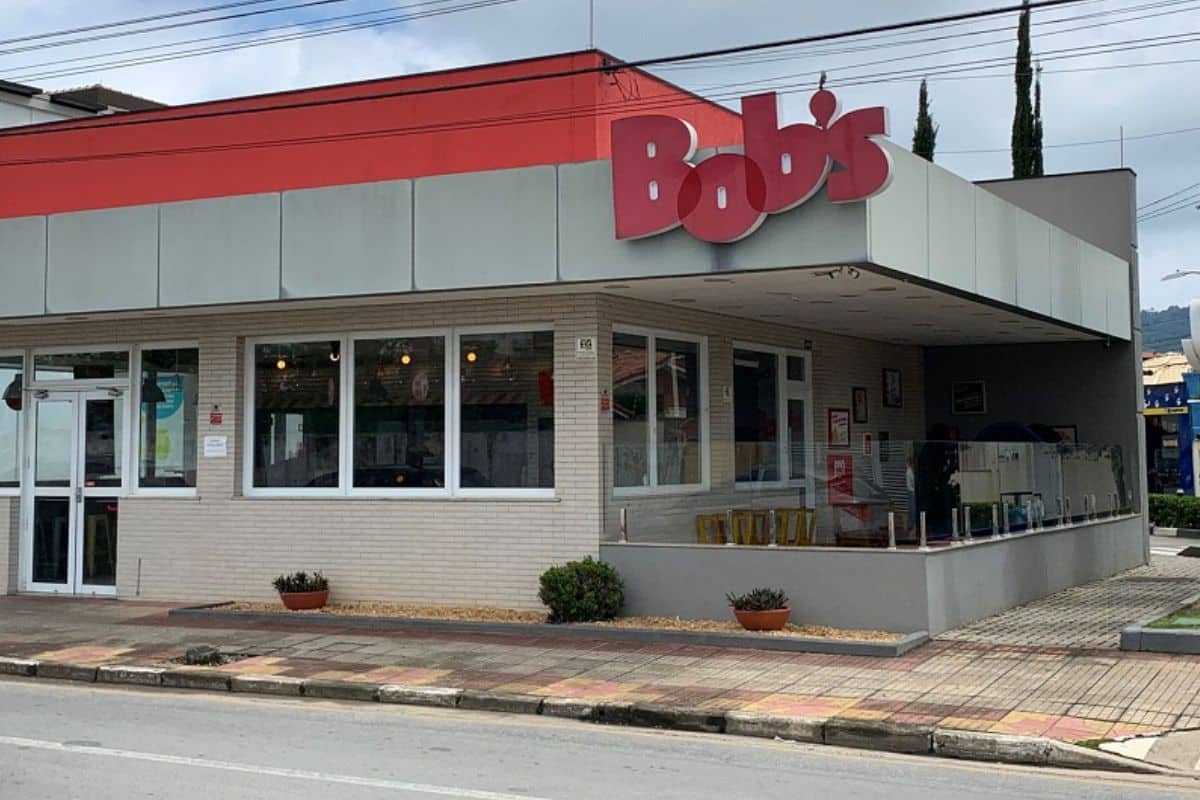 Burger King E Mc Donalds Contribuíram Para Fechamento Do Bob'S São Roque Após 1 Década