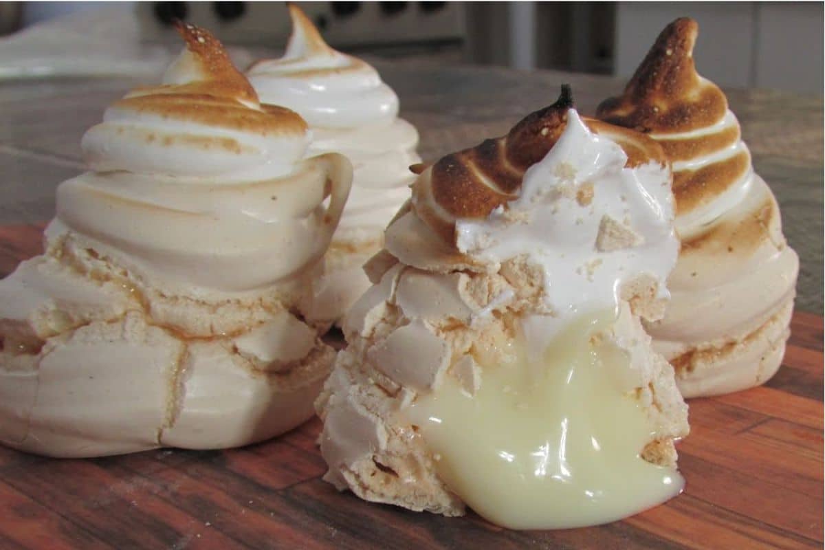 Como Fazer Suspiro Recheado Com 4 Ingredientes