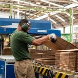 Fábrica Em Mairinque Abre Vaga Setor De Produção De Segunda A Sexta