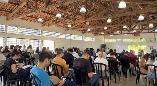 Feirão De Empregos Em São Roque Oferece 100 Vagas Em Especial Para Caedu