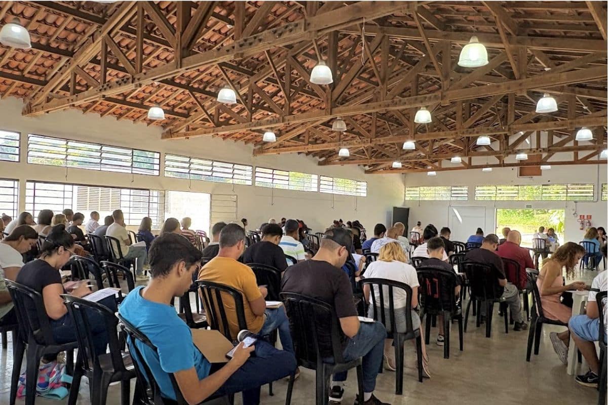Feirão De Empregos Em São Roque Oferece 100 Vagas Em Especial Para Caedu