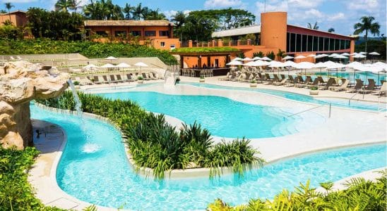 Hotel Villa Rossa Abre Vagas Para Diferentes Áreas; Currículos Podem Ser Enviados Online