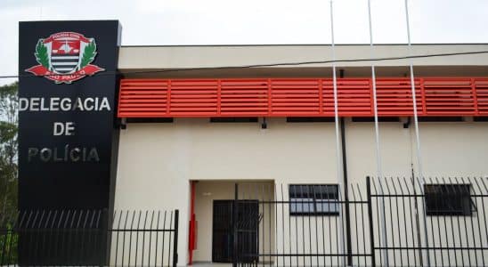 Motorista Oferece Ajuda E Acaba Agredido Por Jovens Em Avenida De Mairinque