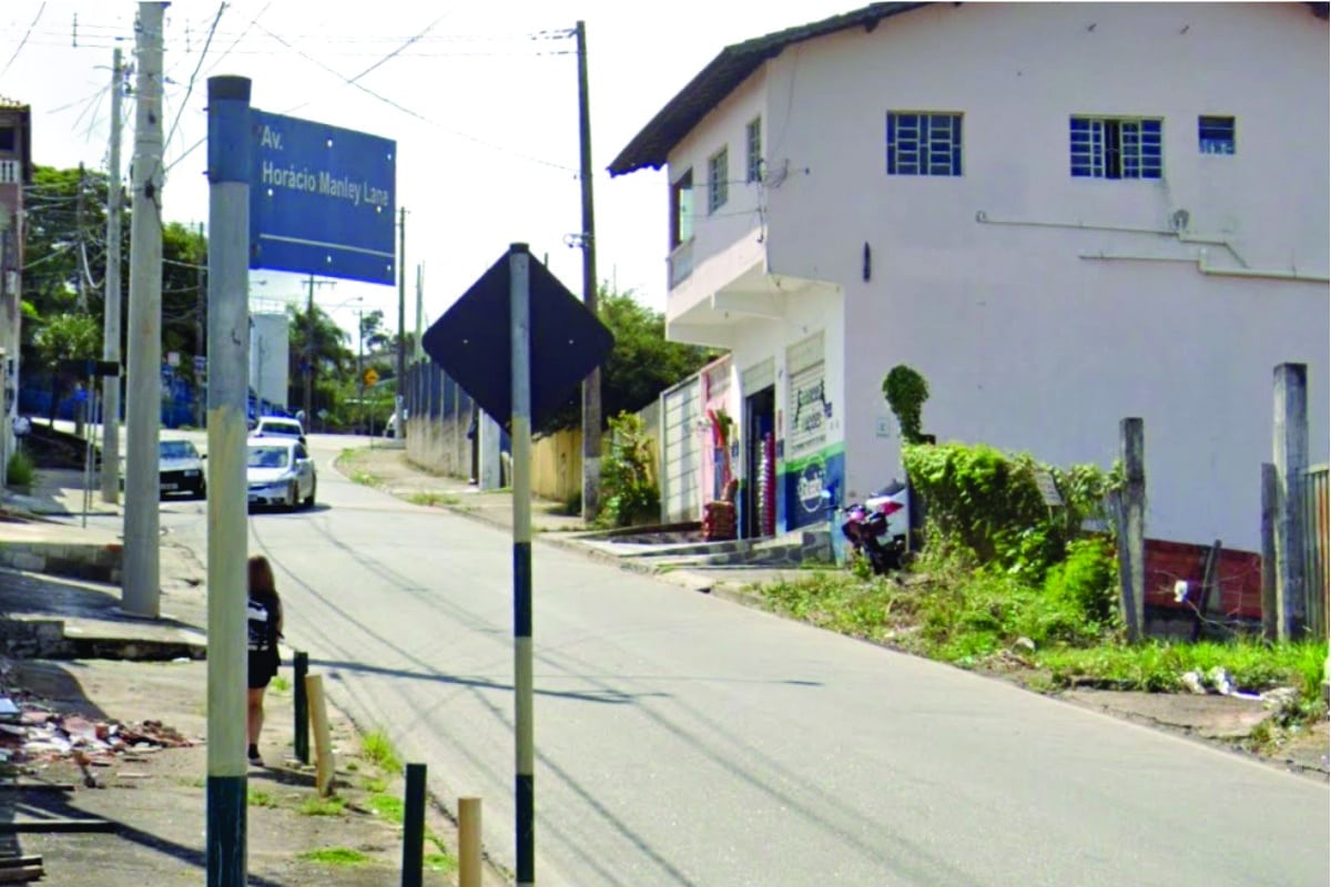 Mulheres São Assaltadas Por Homem Em Av. De Bairro De Mairinque A Caminho Do Trabalho