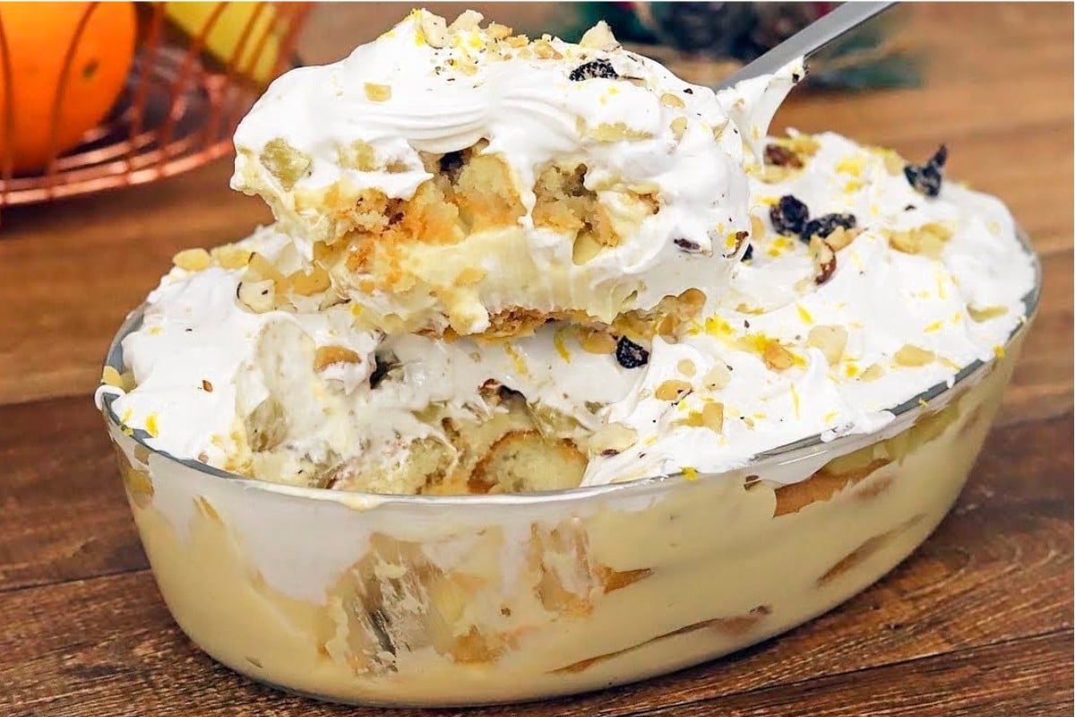 Pavê De Abacaxi Com Suspiro Para Servir Em Dias De Frio, Receita Super Fácil!