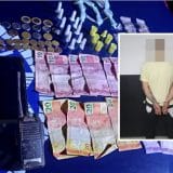 Traficante É Preso No Marmeleiro Pela Gcm De São Roque Com Rádio Comunicador E Moedinhas