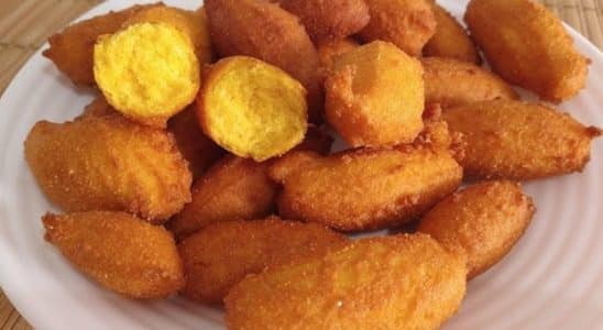 Bolinhod E Fubá Frito